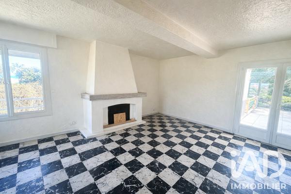 Maison à vendre 8 pièces 205 m² Vallauris