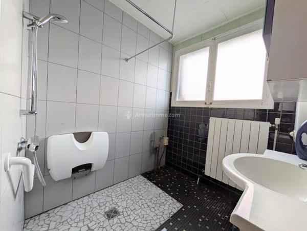 Vente Maison 5 pièces 184 m2 à Neufchâteau