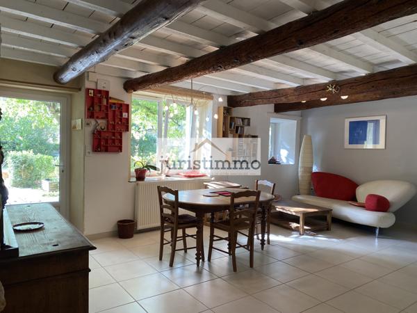 Uchaux (84100) Nouveauté à Uchaux - Mas en pierres de 183 m2