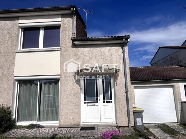 Pavillon dans Jaunay Clan