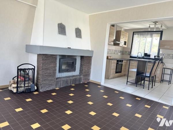 Maison rénovée 4 ch de plain-pied.