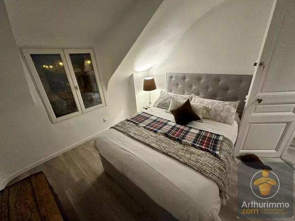 Location                                                      Appartement
                        
                     3 pièces                      40 m2                     à Chelles