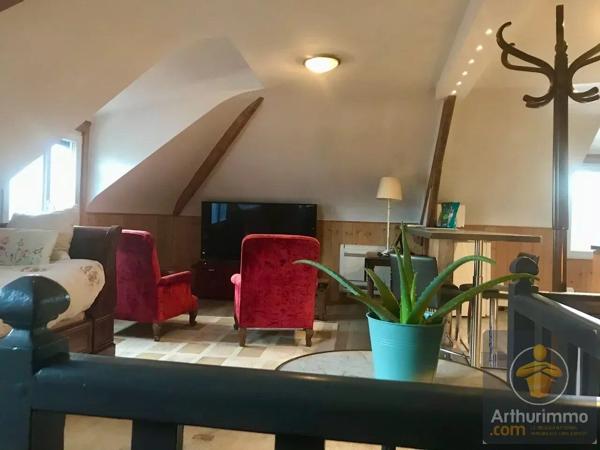 Location                                                      Appartement
                        
                     3 pièces                      40 m2                     à Chelles