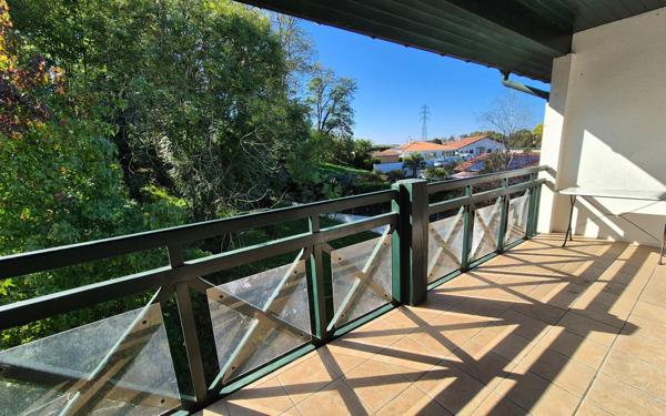 Appartement à vendre    3 pièces • 67 m2 Saint-Pierre-d'Irube