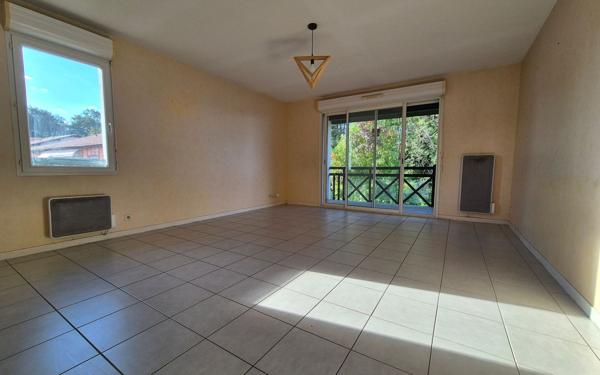 Appartement à vendre    3 pièces • 67 m2 Saint-Pierre-d'Irube