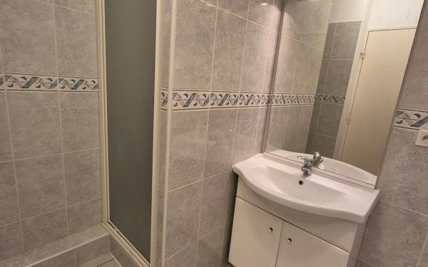 Appartement à vendre    3 pièces • 67 m2 Saint-Pierre-d'Irube