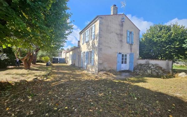 Maison à vendre    3 pièces •  Aigrefeuille-d'Aunis