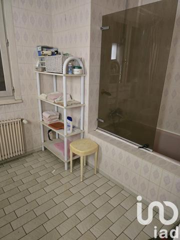 House for sale 8 rooms 198 m² Dormans