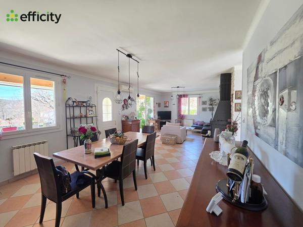 Maison 6 pièces - 118 m² Exclusivité efficity