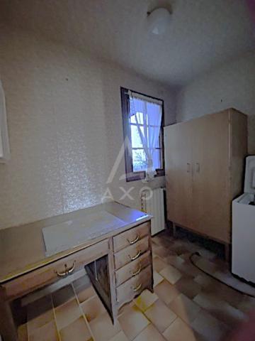 A 1:30 de PARIS Bâtisse 3 chambres sur 4000m²