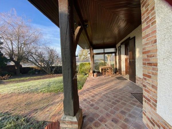 A 1:30 de PARIS Bâtisse 3 chambres sur 4000m²