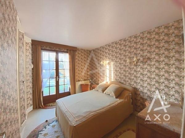 A 1:30 de PARIS Bâtisse 3 chambres sur 4000m²