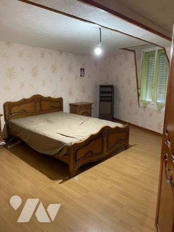 CHAUNY – proche centre ville Maison