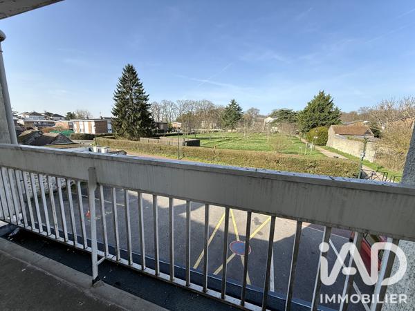 Immeuble à vendre 312,32 m² Montigny-le-Bretonneux