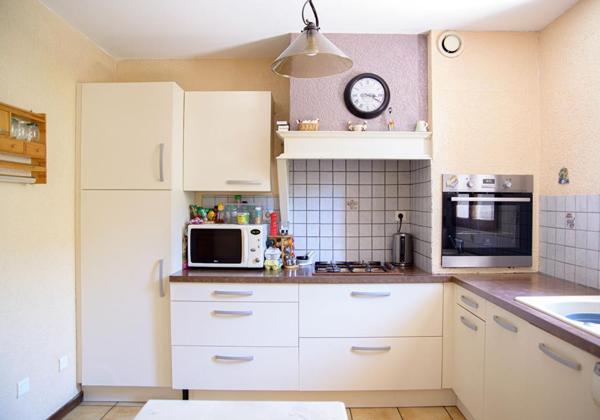 Villa de Plain-Pied avec Grand Garage ? 3 Chambres
