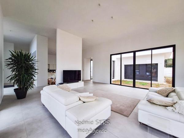 Maison à SEVREMOINE, 49450 - 7 pièces 220m²