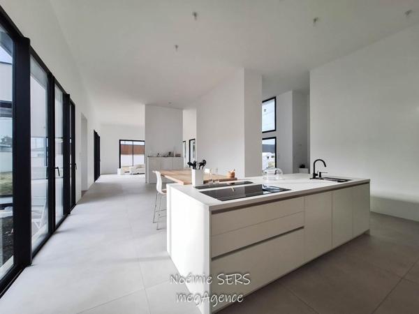 Maison à SEVREMOINE, 49450 - 7 pièces 220m²