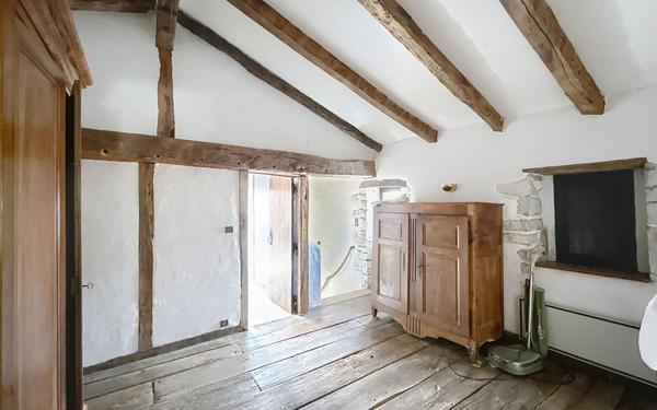 Maison à vendre    6 pièces •  Mouguerre