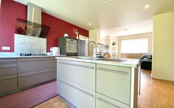 Maison à vendre    6 pièces • 167 m2 Forbach