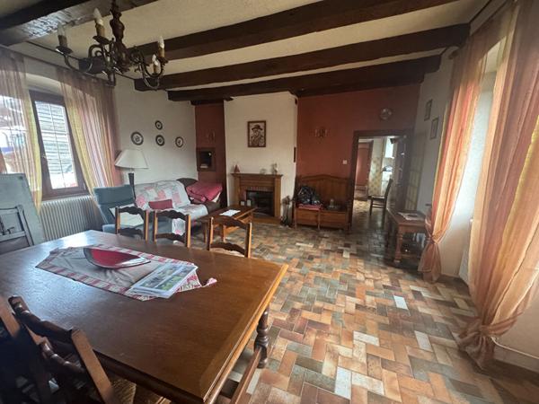 MAISON ATYPIQUE 151M²  4 CHAMBRES GROS POTENTIEL VILLARGENT