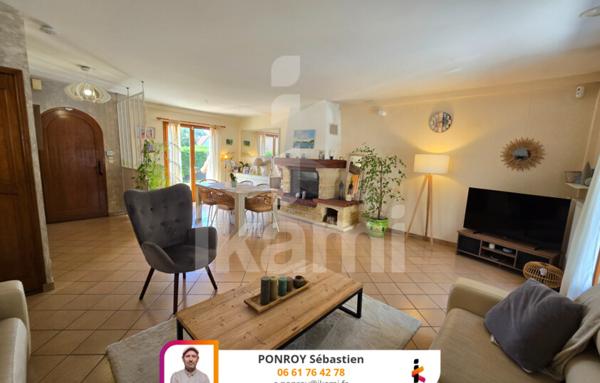 Pavillon d'Exception de 125 m2 avec Piscine et Grand Terrain Arboré