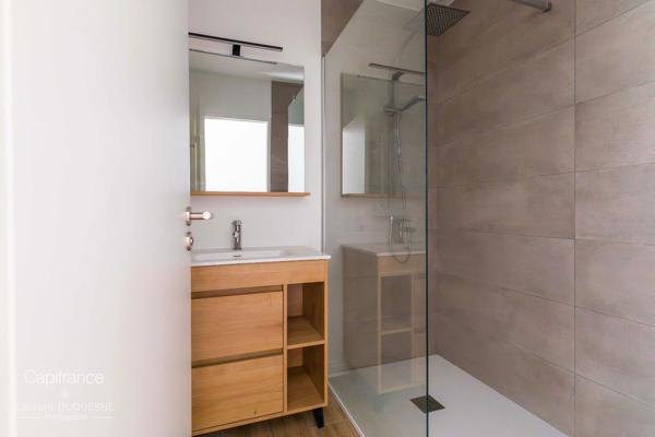 DIJON DARCY GARE  LOFT DE 95.40 M2 CARREZ ET 123 M2 AU SOL