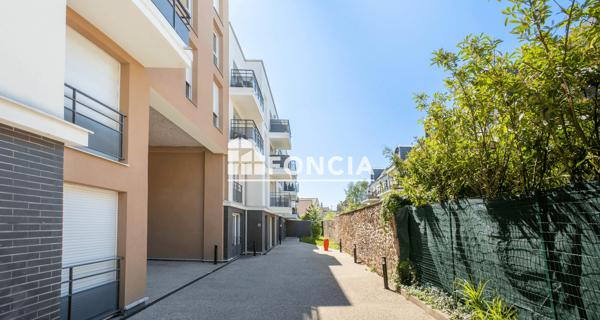 À vendre Appartement 2 pièces 42 m² - Trappes 78190