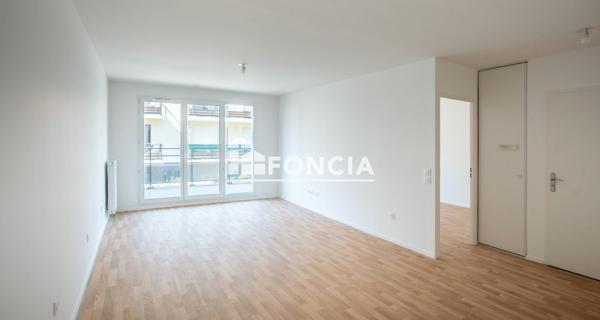 À vendre Appartement 2 pièces 42 m² - Trappes 78190