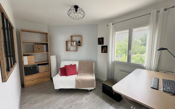 Maison à vendre    5 pièces • 145 m2 Mornant