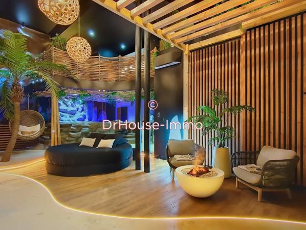 Commerce à vendre 3 pièces de 143 m²