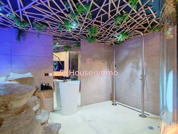 Commerce à vendre 3 pièces de 143 m²