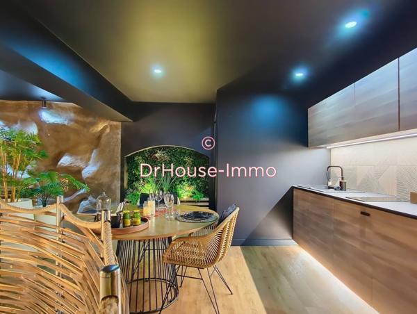 Commerce à vendre 3 pièces de 143 m²