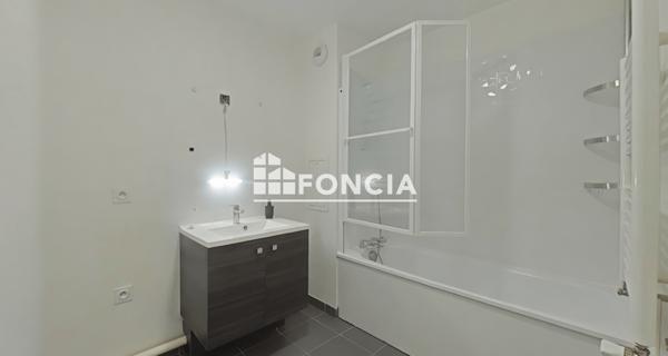 Location Appartement meublé 3 pièces 57.3 m² - Le Blanc-mesnil 93150