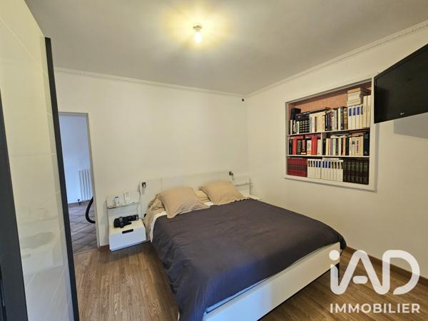 Maison à vendre 7 pièces 255 m² Saint-Fargeau-Ponthierry