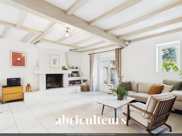 Maison de caractère pleine de cachet de 158 m² avec jardin Cognac