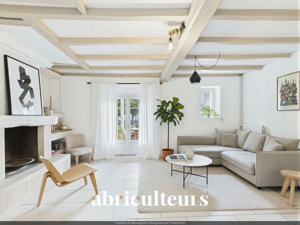 Maison de caractère pleine de cachet de 158 m² avec jardin Cognac