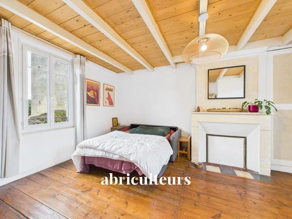 Maison de caractère pleine de cachet de 158 m² avec jardin Cognac