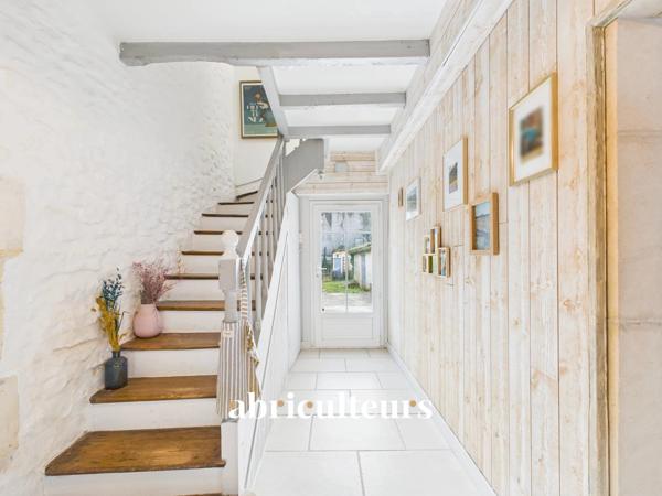 Maison de caractère pleine de cachet de 158 m² avec jardin Cognac