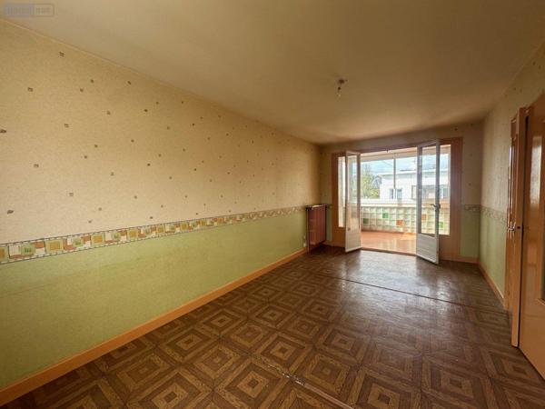 Maison à louer à Ussel en Corrèze (19200), ref : UL 165