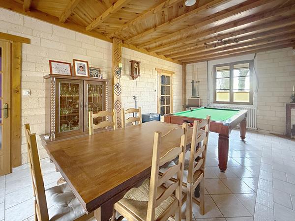 CINTEGABELLE : MAISON T5 DE PLAIN PIED AVEC GARAGE ET VUE PYRENEES SUR TERRAIN DE 4934M2