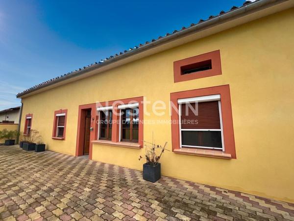 CINTEGABELLE : MAISON T5 DE PLAIN PIED AVEC GARAGE ET VUE PYRENEES SUR TERRAIN DE 4934M2