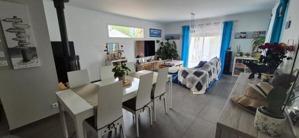 Maison contemporaine, basse consommation, au calme