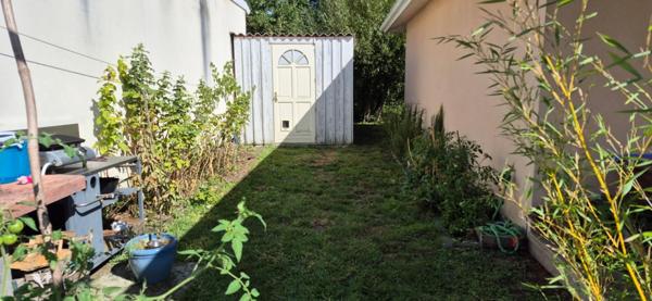 Maison contemporaine, basse consommation, au calme