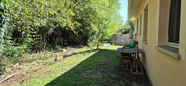 Maison contemporaine, basse consommation, au calme