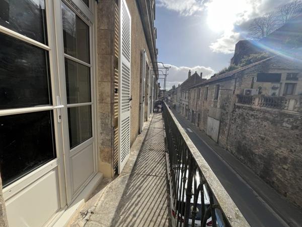 Appartement à louer 650 € CC Montignac-Lascaux 3 p 60 m² DPE C
