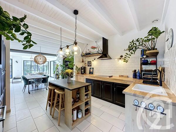 Maison à vendre  5 pièces - 176,92 m 2   TAILLADES  - 84