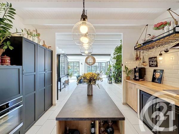 Maison à vendre  5 pièces - 176,92 m 2   TAILLADES  - 84