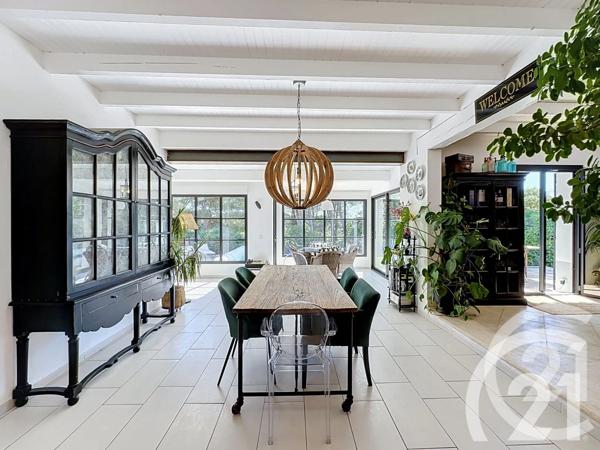 Maison à vendre  5 pièces - 176,92 m 2   TAILLADES  - 84