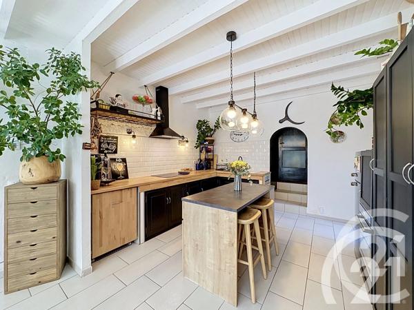 Maison à vendre  5 pièces - 176,92 m 2   TAILLADES  - 84
