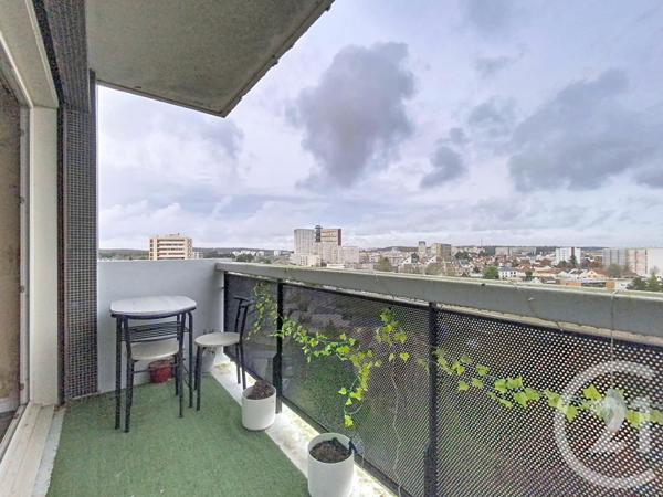 Appartement F4 à vendre  4 pièces - 77 m2 LE MEE SUR SEINE - 77